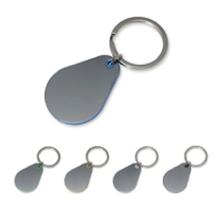 Chaveiro metal personalizado 18693-IA em fundo branco
