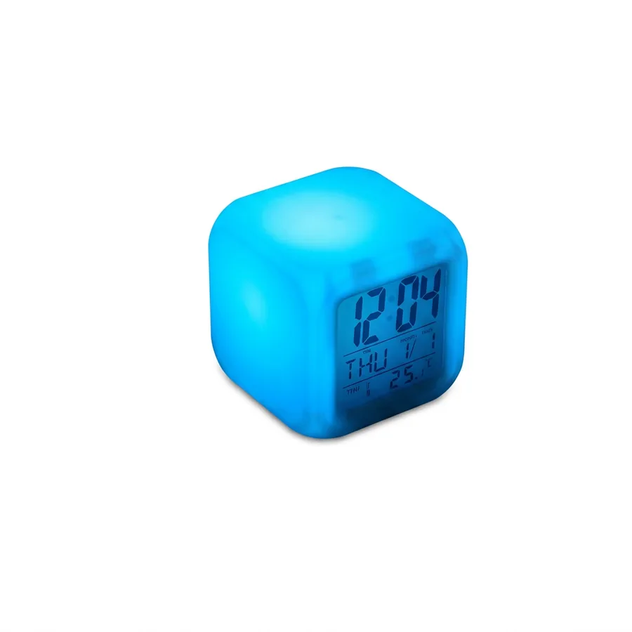 Relógio Digital LED com Despertador em fundo branco